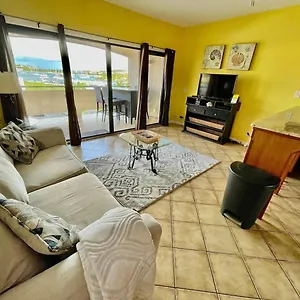 https://beautiful-1bed-1bath-condo-in-downtown-red-hook.comcaribbean.com
