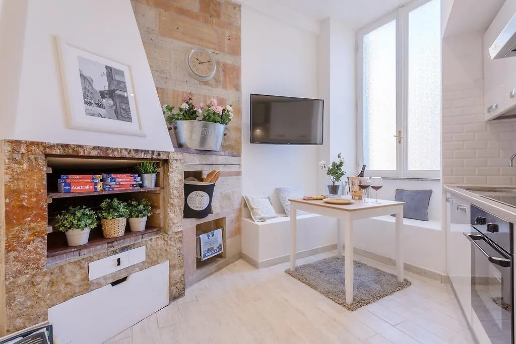 Townhouse By The Spanish Steps Rome